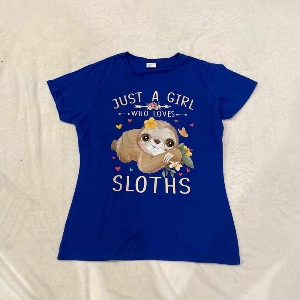 Sloth tee- shirt! 🦥